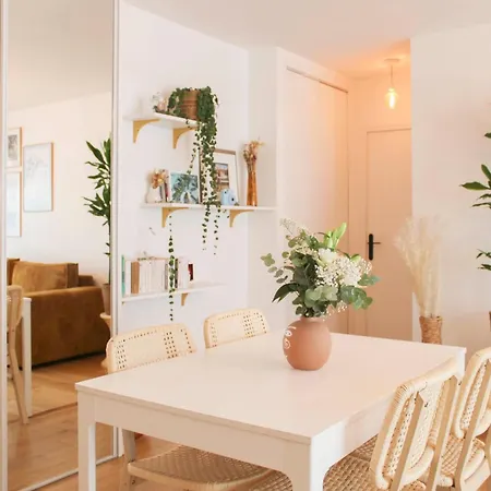 Appartamento Bright In The Heart Of Parigi