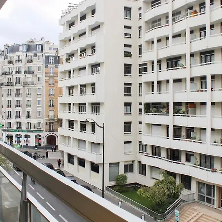 Bright In The Heart Of * Parigi